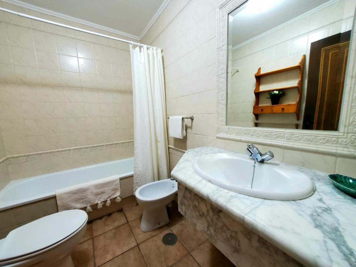 Apartamentos Turisticos Rosa Ribadeo Extérieur photo