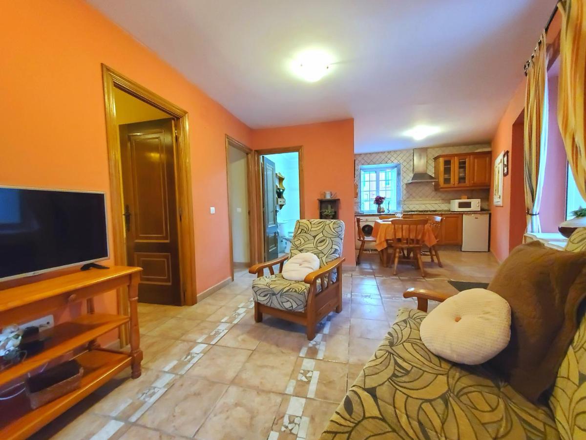 Apartamentos Turisticos Rosa Ribadeo Extérieur photo